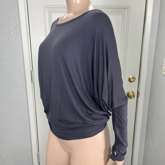 Caraucci Women's Shirt O/S Festival Dolman Gray Rayon Stretch Long Sleeve D3-21 - Picture 2 of 6